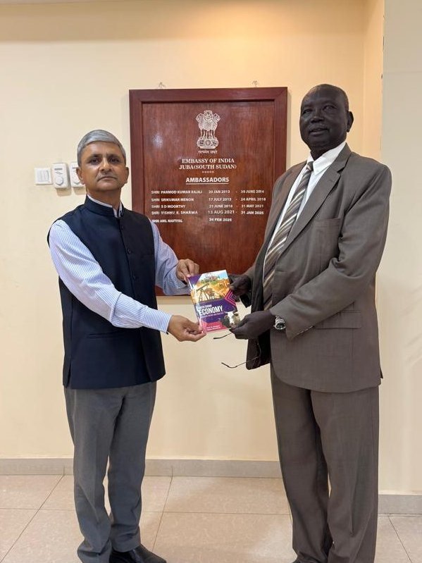 Ambassador was delighted to receive Prof Dr Abraham Matoc Dhal, Vice Chancellor of Dr John Garang Memorial University of S&T & discuss educational exchanges.